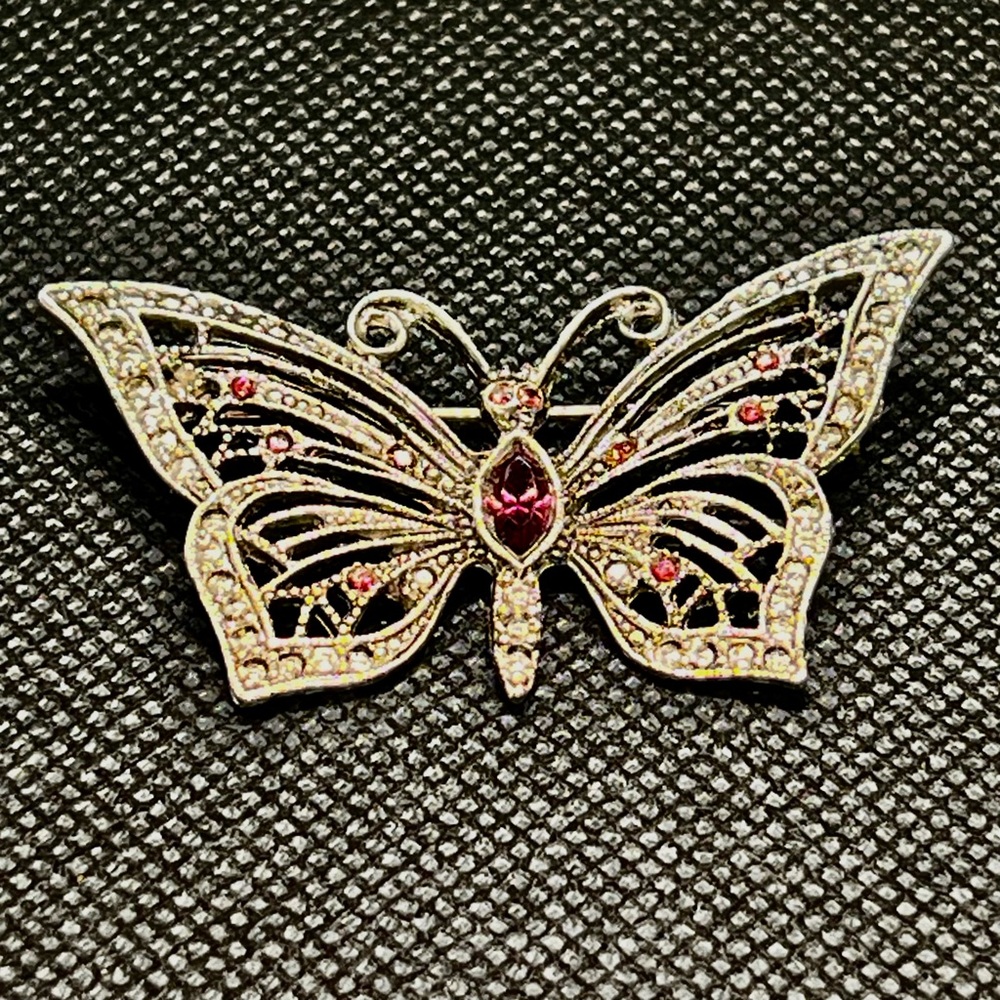 Vintage LIA Marcasite & Garnet Faux Rhinestone Butterfly‎ Brooch Pin